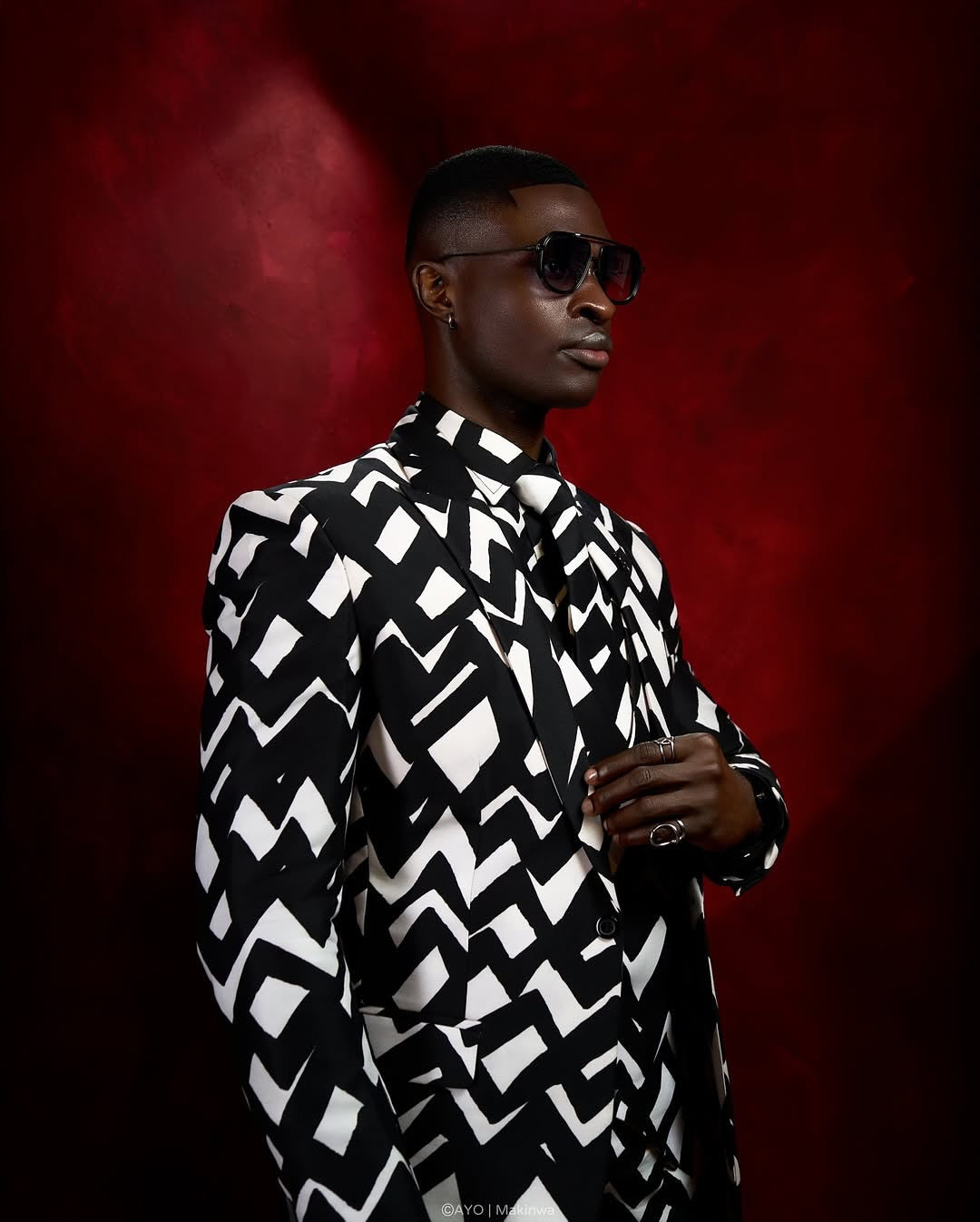 Geometric Suit